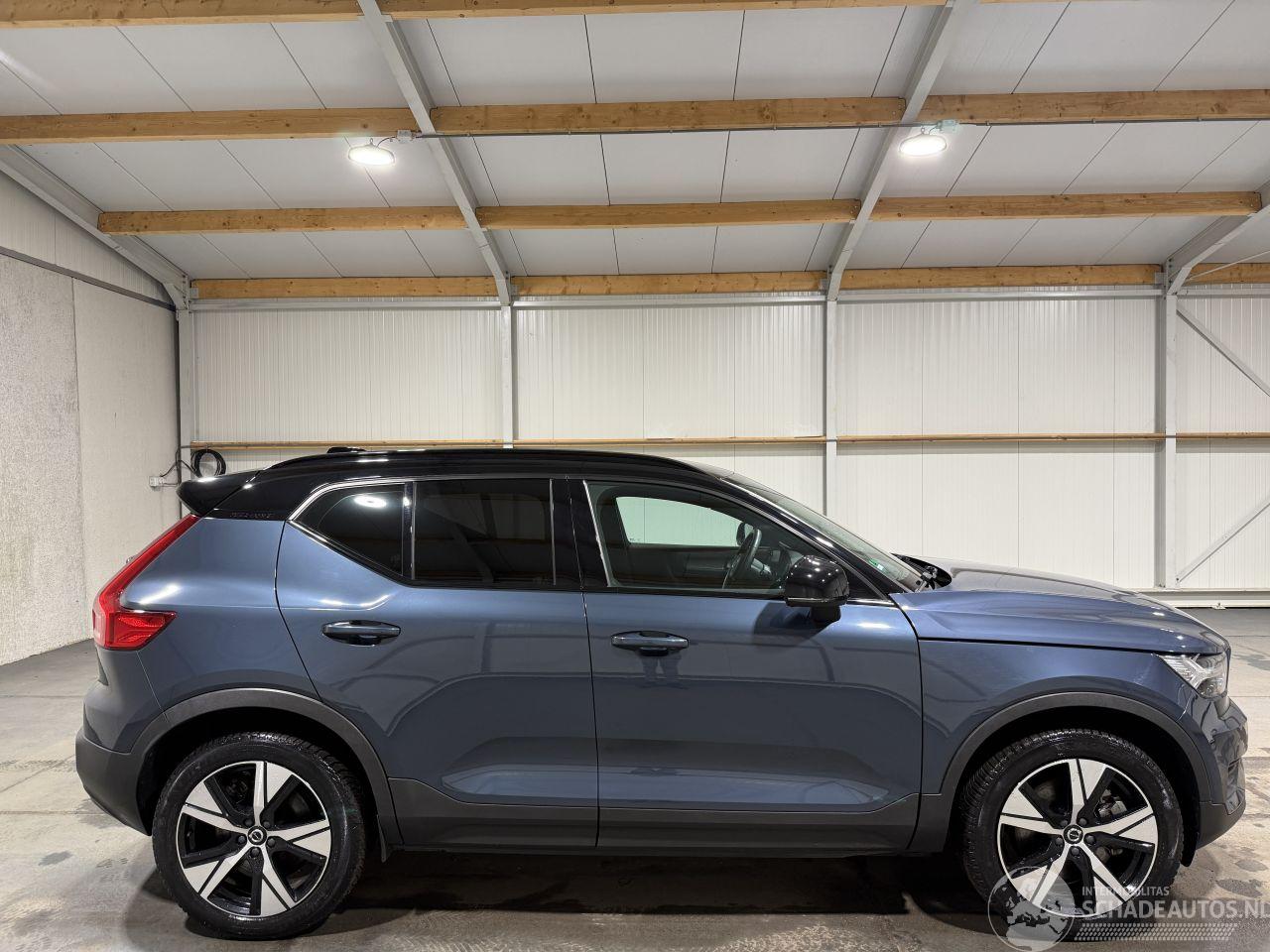 Volvo XC40 70kWh 170kW Recharge Core