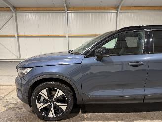Volvo XC40 70kWh 170kW Recharge Core picture 13