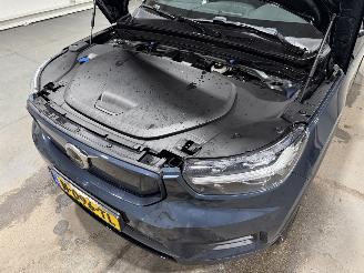Volvo XC40 70kWh 170kW Recharge Core picture 27
