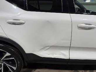 Volvo XC40 T5 1.5 132kW Automaat Pano Twin Engine R-Design picture 24