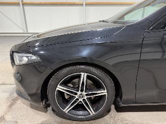 Mercedes A-klasse 200 120kW Automaat Business Solution AMG Upgrade picture 15