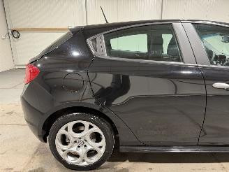 Alfa Romeo Giulietta 1.6JTDm 88kW Automaat Super picture 14