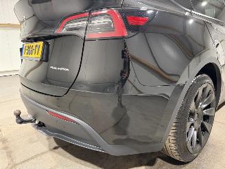 Tesla Model Y 75kWh Long Range AWD 258kW picture 24
