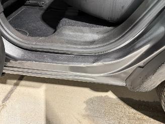 Opel Grandland X 1.2Turbo 96kW Business Elegance picture 20