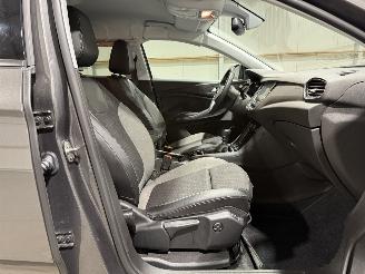Opel Grandland X 1.2Turbo 96kW Business Elegance picture 33
