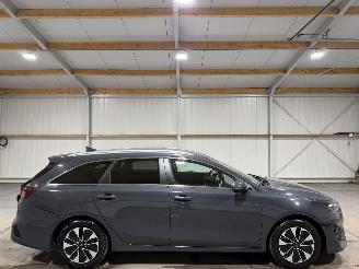 uszkodzony samochody osobowe Kia Ceed 1.6GDI PHEV 77kW Automaat DynamicPlusLine 2022/1