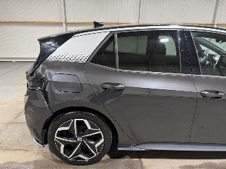 Volkswagen ID.3 58kWh First Plus 150kW picture 14