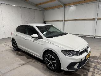 Volkswagen Polo 1.0TSI 70kW Life Airco picture 2