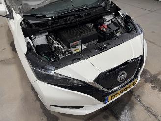 Nissan Leaf 40kWh N-Connecta 110kW Automaat picture 25