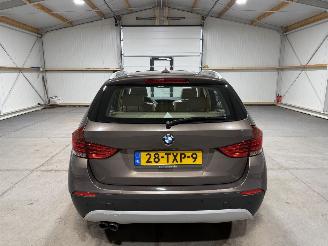 BMW X1 sDrive20i 135kW Automaat Pano Business picture 7