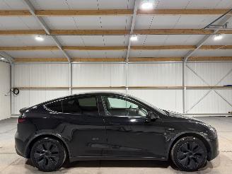 Damaged car Tesla Model Y 58kWh 175kW RWD 2024/11
