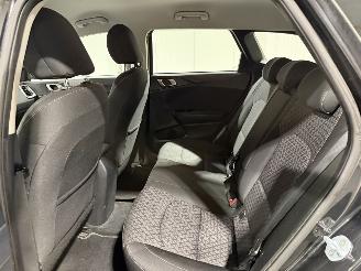 Kia Ceed 1.6CRDi 85kW Clima Camera Dynamicline picture 20