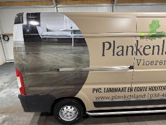 Peugeot Boxer 2.2BlueHDI 103kW L3H2 Premium picture 21