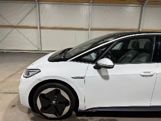 Volkswagen ID.3 58kWh First MAX Panoramadak 150kW picture 13