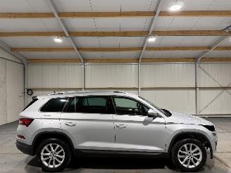 Vaurioauto  passenger cars Skoda Kodiaq 1.5TSI 110kW Clima Navi Business Edition 7 Persoons 2021/11
