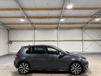 Coche accidentado Volkswagen Golf GTE 1.4TSI 110kW Automaat Leder Clima 2015/7