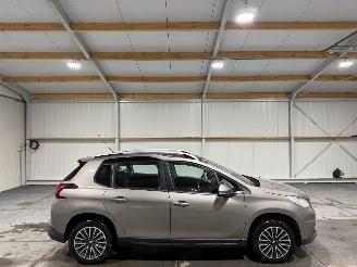 krockskadad bil auto Peugeot 2008 1.2PureTech 60kW Automaat Blue Lion 2016/9