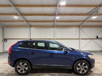 Damaged car Volvo Xc-60 2.0D3 120kW Automaat Ocean Race 2012/4