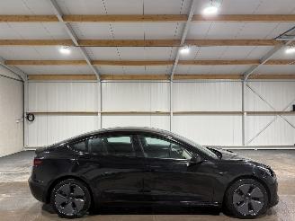 Damaged car Tesla Model 3 60kWh Standard 175kW RWD Plus 2022/12