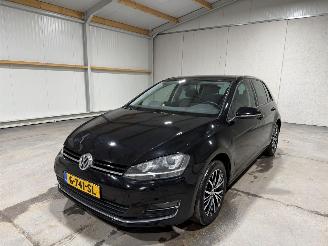Volkswagen Golf 1.4TSI 92kW Connected Series picture 10