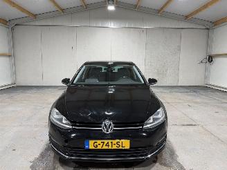 Volkswagen Golf 1.4TSI 92kW Connected Series picture 4