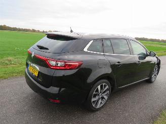 Renault Mégane 1.6 Dci 131pk Serie Signature Exclusive Bose 2017 Camera Navigatie Clima leer Stoelverwarming 2017/11