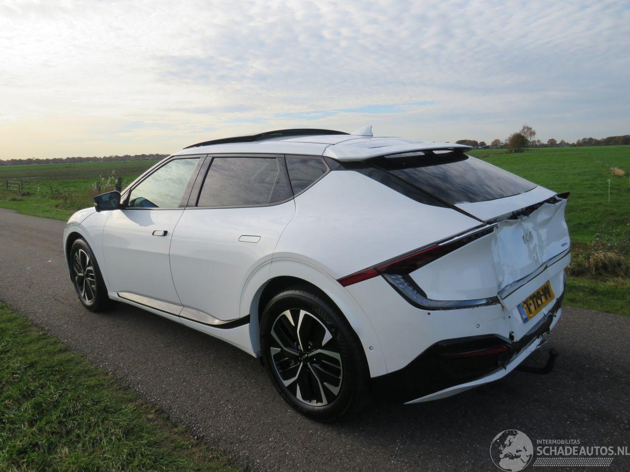 Kia EV6 GERSERVEERD  GT Line 77.4 33.000km nap Suv Elektrisch Automaat 2023-09 Schuifdak Cameras