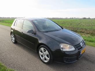 Damaged car Volkswagen Golf 14 TSi  122pk Gt Line   5Drs Navigatie  Clima  Sport  2008 6 bak 2008/10