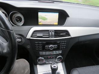 Mercedes C-klasse 220 CDI 170pk Business Avangarde  2012 Estate navigatie  leer camera [ schadevrij picture 20