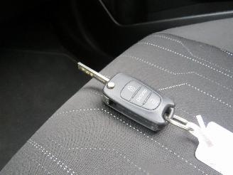 Kia Picanto 1.0 CVVT ISG 69pk 170.000km 5Drs  Airco   2013 picture 14