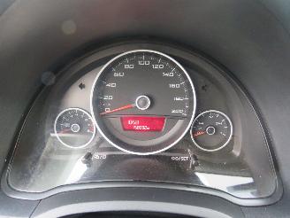 Seat Mii 1.0  60pk euro 6  Refense Navigatie  5drs Airco  Mistlampen 2015 picture 17