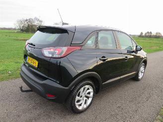 Auto incidentate Opel Crossland X 1.2 110pk Turbo 115.000km nap Euro 6 navigatie Airco  Innovation  Suv [ nieuwstaat 2019/10