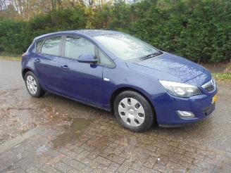 škoda osobní automobily Opel Astra ASTRA 1.7 CDTI BNS.ED 2012/2