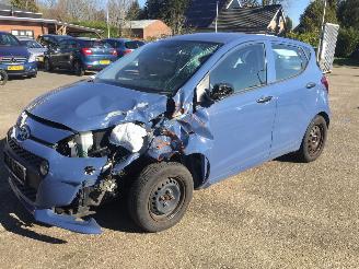 Hyundai I-10 1.0i i-Drive picture 3