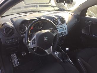 Alfa Romeo MiTo 1.3 JTD ESSENTIAL deluxe picture 18