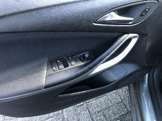 Opel Astra SPORTS TOURER 1.2 BUSINESS EDITION picture 12