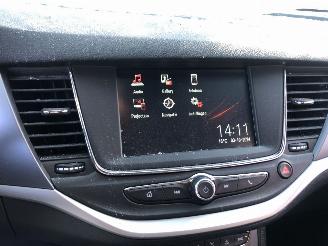 Opel Astra SPORTS TOURER 1.2 BUSINESS EDITION picture 10