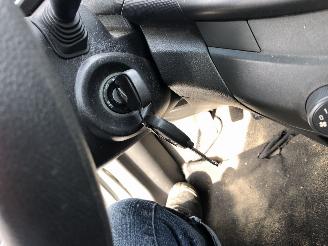 Chevrolet Spark 1.0 16v bi-fuel picture 19