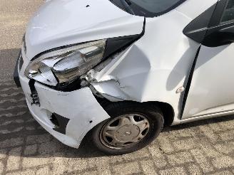 Chevrolet Spark 1.0 16v bi-fuel picture 2