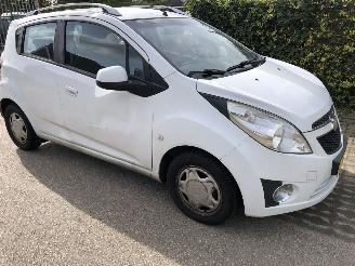 Chevrolet Spark 1.0 16v bi-fuel picture 4
