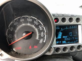 Chevrolet Spark 1.0 16v bi-fuel picture 18