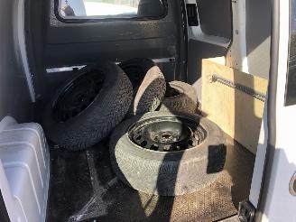 Volkswagen Caddy 2.0 tdi L1 H1 bmt trendline picture 9