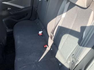 Opel Astra Astra 1.2 Edition picture 26