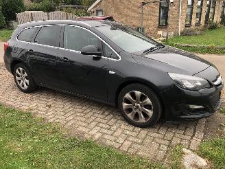 Opel Astra Astra Sports Tourer 1.6 CDTi picture 4