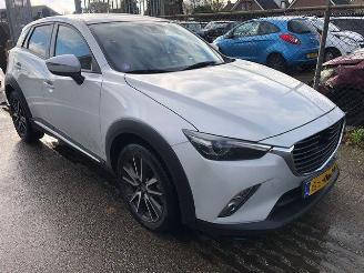 Damaged car Mazda CX-3  2015/8