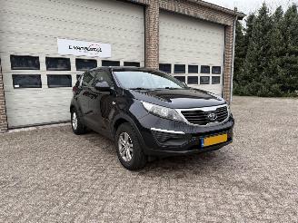 Vaurioauto  passenger cars Kia Sportage 2.0 X-Tra Airco NAP ! 2010/8