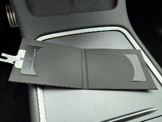 Tesla Model Y AWD 75 kWh Performance Leder Pano 1e Eig NAP picture 12
