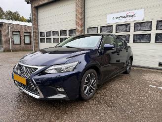Schadeauto Lexus Ct 200h Ultimate Edition Automaat Navi Clima 82646 Km NAP ! 2021/2
