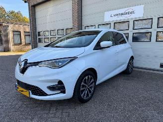 krockskadad bil auto Renault Zoé R135 Intents 52 kWh Cruise Navi Clima 46977 Km NAP ! 2022/6