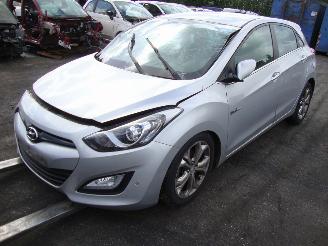 disassembly passenger cars Hyundai I-30  2013/1